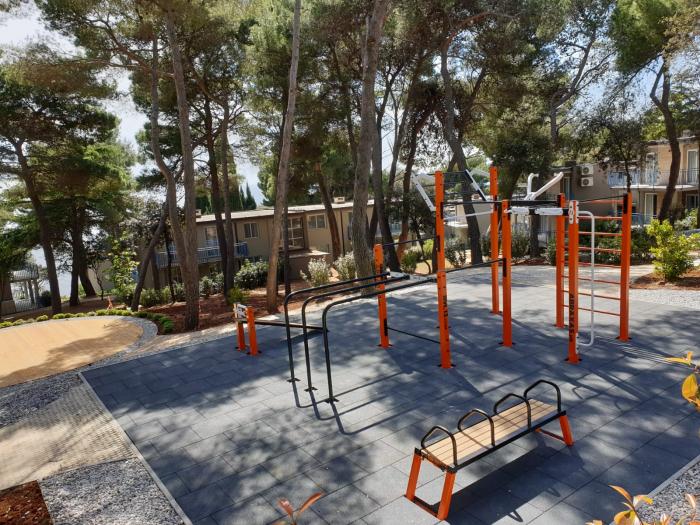 Workout hřiště