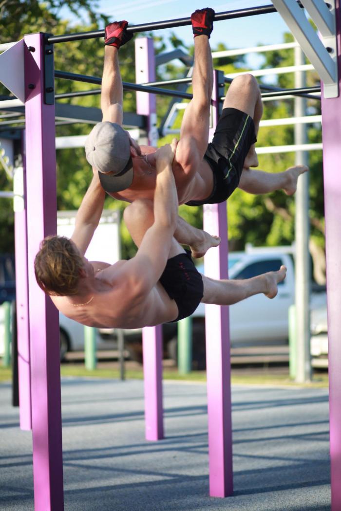 Workout hřiště