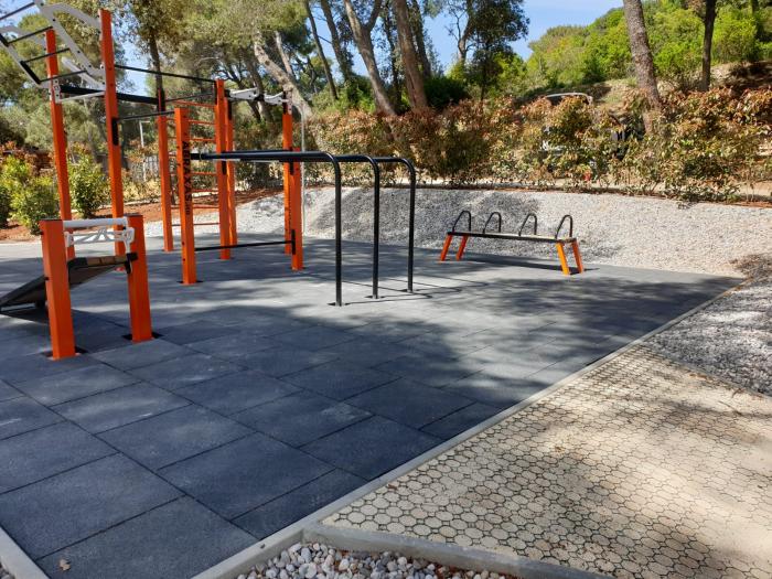 Workout hřiště