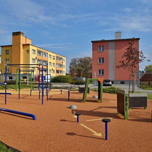 Workout hřiště
