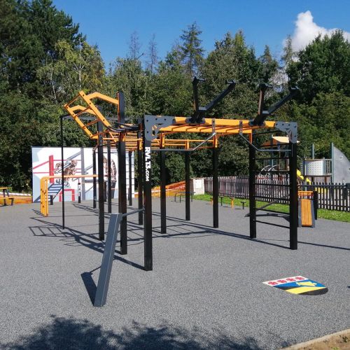 Workout hřiště