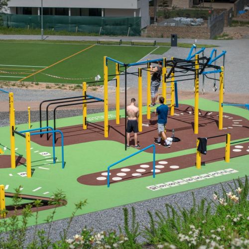 Workout hřiště