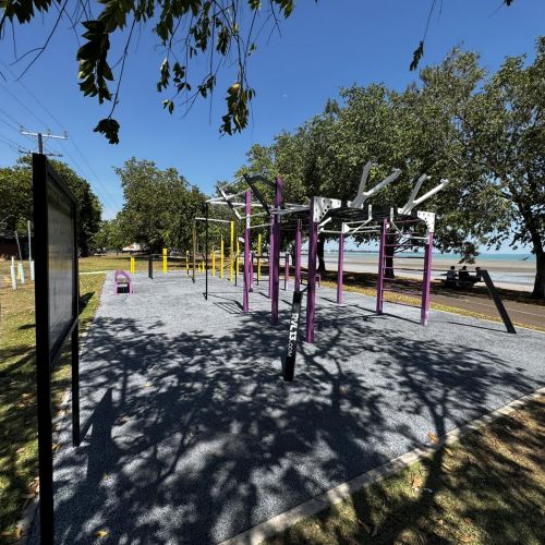 Darwin, East Point - Uruk 200  Street Workout Parks